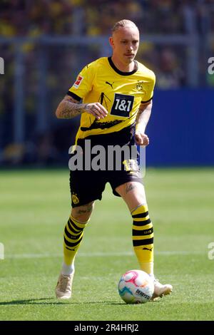 Dortmund, Germania, 1. Fussball Bundesliga 34. Spieltag Borussia Dortmund : 1. FSV Magonza 05 2-2 27. 05. 2023 im Signal-Iduna Park a Dortmund Marius WOLF (BVB) Foto: Norbert Schmidt, Duesseldorf Foto Stock