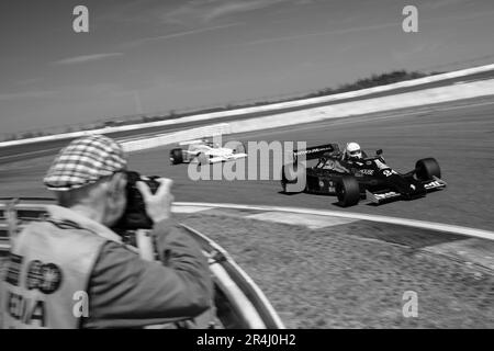 Formula uno - The FORCE F1 Legends Hesketh 308E 1977 Martin Overington Nürburgring Classic 2023, dal 26 al 28 maggio, Germania - Foto Xavi Bonilla/DPPI Credit: DPPI Media/Alamy Live News Foto Stock