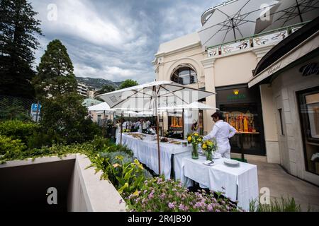 Monaco, Monte Carlo. 28th maggio, 2023. Circuito atmosfera - Rolex store. 28.05.2023. Campionato del mondo Formula 1, Rd 7, Gran Premio di Monaco, Monte Carlo, Monaco, Giorno della gara. Il credito fotografico dovrebbe essere: XPB/immagini dell'Associazione Stampa. Credit: XPB Images Ltd/Alamy Live News Foto Stock