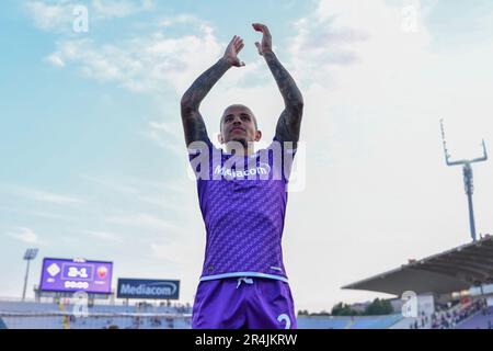 Stadio Artemio Franchi, Firenze, 27 maggio 2023, Domilson Cordeiro dos Santos conosciuto come 'Dodo' (ACF Fiorentina) celebra la vittoria durante Foto Stock