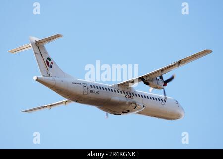 DAT DANISH AIR TRANSPORT L'UNICA COMPAGNIA AEREA CHE COLLEGA LA SICILIA A PANTELLERIA E LAMPEDUSA nella foto a DAT Airlines ATR72-212 Foto Stock