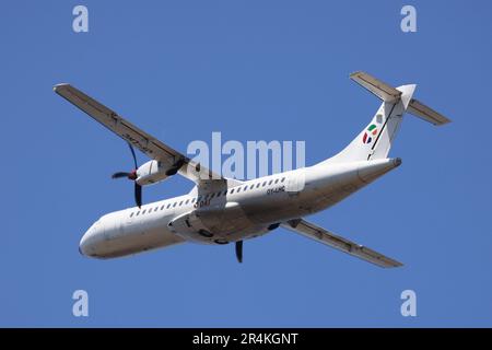 DAT DANISH AIR TRANSPORT L'UNICA COMPAGNIA AEREA CHE COLLEGA LA SICILIA A PANTELLERIA E LAMPEDUSA nella foto a DAT Airlines ATR72-212 Foto Stock