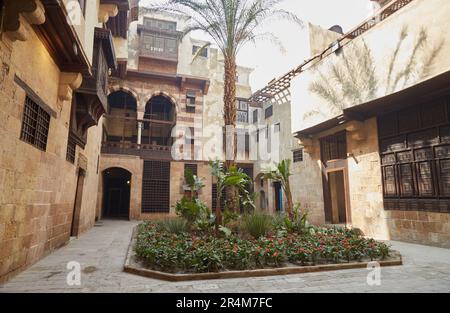 Bayt al-Suhaymi, una storica casa ottomana sulla strada al-Muizz del Cairo vecchio Foto Stock