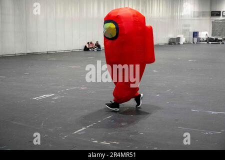 © Jeff Moore MCM Comic con Londra 28th Maggio 2023 Cos Players at Comic con at excel . Foto Stock