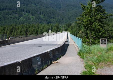 Ponte Cog Harrington tra Boston Bar e North Bend, British Columbia, Canada Foto Stock