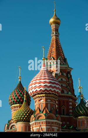 Le cupole a cipolla di San Basilica Cattedrale, Piazza Rossa, Mosca Foto Stock