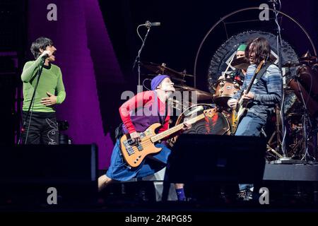 Napa, Stati Uniti. 28th maggio, 2023. I Red Hot Chili Peppers si esibiscono il giorno 3 del BottleRock Napa Valley Music Festival al Napa Valley Expo il 28 maggio 2023 a Napa, CA Credit: Imagespace/Alamy Live News Foto Stock