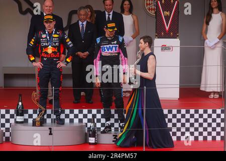 Monte Carlo, Monaco. 28th maggio, 2023. Charlene, Principessa di Monaco, Max Verstappen della Red Bull Racing e Esteban OCON delle Alpine, si vedono sul podio dopo il Gran Premio di Monaco F1 al circuito di Monaco del 28 maggio 2023 a Monte-Carlo, Monaco. (Credit Image: © Beata Zawrzel/ZUMA Press Wire) SOLO PER USO EDITORIALE! Non per USO commerciale! Foto Stock