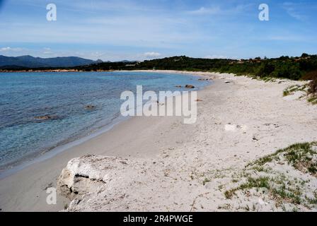 La spiaggia di Cala Salinedda Foto Stock