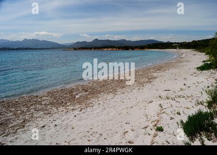 La spiaggia di Cala Salinedda Foto Stock