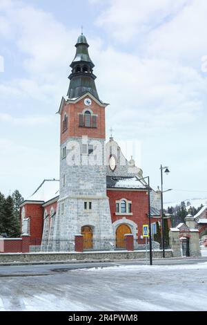 Chiesa di San Simone e Giuda Apostolo a Bialka Tatrzanska, Polonia. Foto Stock