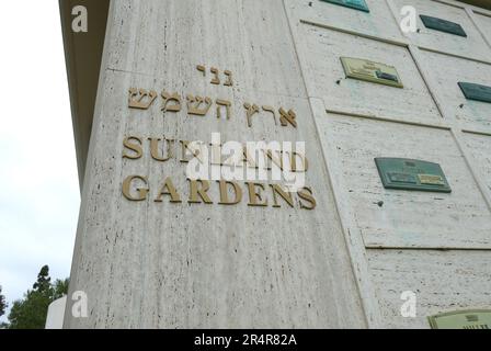 Los Angeles, California, USA 24th maggio 2023 Sunland Gardens all'Hillside Memorial Park il 24 maggio 2023 a Culver City, Los Angeles, California, USA. Foto di Barry King/Alamy Stock Photo Foto Stock