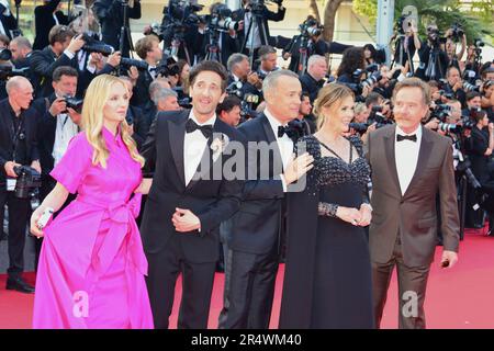 Hope Davis, Adrien Brody, Tom Hanks, Rita Wilson, Bryan Cranston 'asteroide City' Cannes Film Festival Screening 76th Cannes Film Festival 23 maggio 2023 Foto Stock