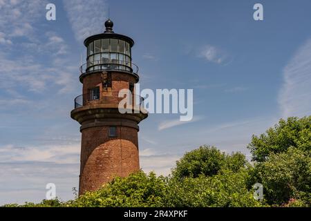 Splendida vista della Gay Head Light con sfondo cielo blu, Martha's Vineyard Foto Stock