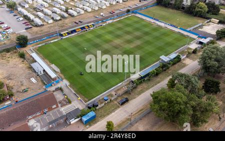Vista aerea della Aspect Arena, sede del Concord Rangers FC. Lo stadio è conosciuto anche come Thames Road Foto Stock