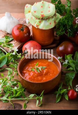 Passata di pomodoro fatta in casa Foto Stock