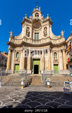 Chiesa parrocchiale di Santa Maria dell'Elemosina, Catania; Sicilia; Italia. L'antica Collegiata reale ed eminente della Basilica Foto Stock