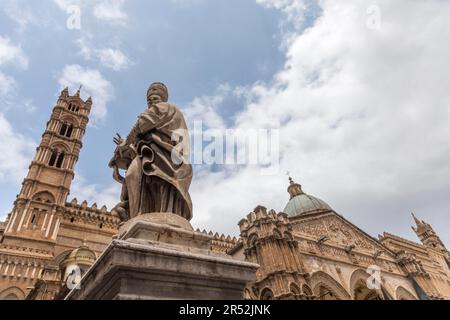 Cattedrale, Cattedrale, Palermo, Statua Foto Stock