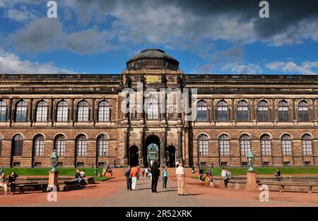 Galleria di pittura, Dresda, Sassonia, Germania Foto Stock