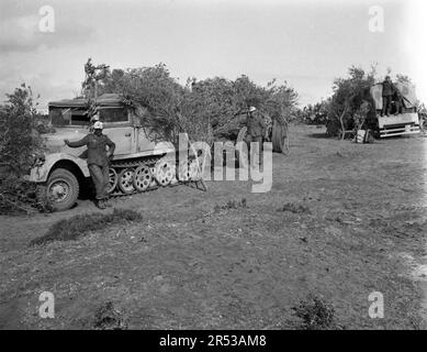 Schare Feldhauditze SFH 18 15 cm Wehrmacht Heer 3. Reich - Heavy Field Howitzer modello 18 15cm / 150mm Esercito tedesco / Germania nazista Foto Stock