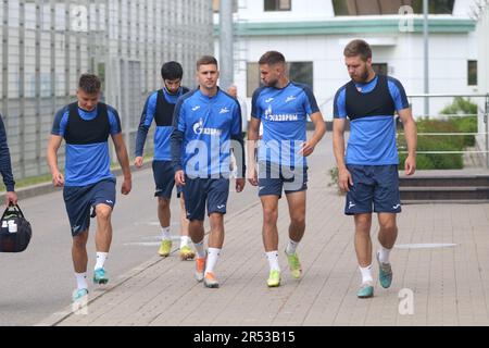 San Pietroburgo, Russia. 31st maggio, 2023. I giocatori dello Zenit Football Club si scaldano durante la sessione di allenamento al Gazprom Training Centre prima della partita del 30th° turno della Russian Premier League, Zenit Saint Petersburg - Fakel Voronezh. (Foto di Konstantinov/SOPA Images/Sipa USA) Credit: Sipa USA/Alamy Live News Foto Stock