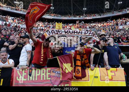 Budapest, Ungheria. 31st maggio, 2023. Sostenitori di AS Roma durante la finale della Lega Europa tra il Sevilla FC e AS Roma allo stadio Puskas Arena di Budapest (Ungheria), 31st maggio 2023. Credit: Insidefoto di andrea staccioli/Alamy Live News Foto Stock