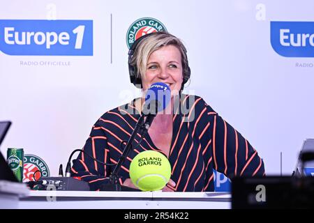 Parigi, Francia. 31st maggio, 2023. Celine Geraud (radio Europa 1) durante il torneo di tennis French Open, Grand Slam del 31 maggio 2023 allo stadio Roland Garros di Parigi, Francia. Credit: Victor Joly/Alamy Live News Foto Stock