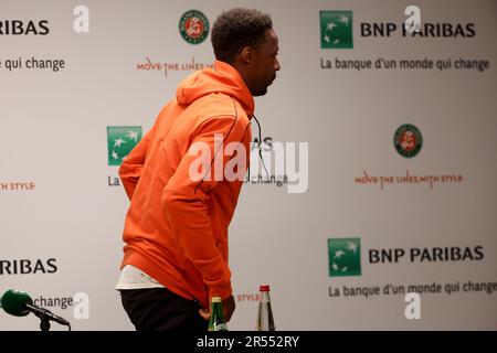 Parigi, Francia. 31st maggio, 2023. Gael Monfils di Francia annuncia di ritirarsi dal torneo a causa di un infortunio durante il giorno 4 del 2023 French Open, Roland-Garros 2023, secondo torneo di tennis Grand Slam dell'anno, il 31 maggio 2023 allo Stade Roland-Garros di Parigi, Francia - Foto Jean Catuffe/DPPI Credit: DPPI Media/Alamy Live News Foto Stock