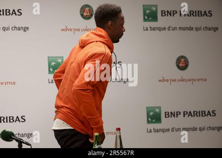 Parigi, Francia - 31 maggio 2023, Gael Monfils di Francia annuncia di ritirarsi dal torneo a causa di un infortunio durante il giorno 4 del 2023 French Open, Roland-Garros 2023, secondo torneo di tennis Grand Slam dell'anno, il 31 maggio 2023 allo Stade Roland-Garros di Parigi, Francia - Foto: Jean Catuffe/DPPI/LiveMedia Foto Stock