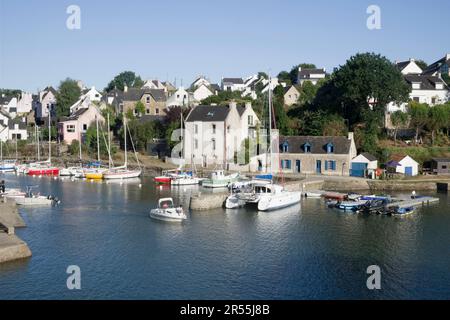 Le Bono (Bretagna, Francia nord-occidentale): Il porto Foto Stock