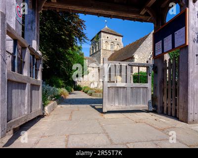 Shoreham, Regno Unito - 14 agosto 2022: Chiesa di San Nicola, Old Shoreham, Sussex occidentale Foto Stock