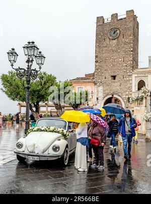 Un matrimonio siciliano a Taormina Sicilia Foto Stock