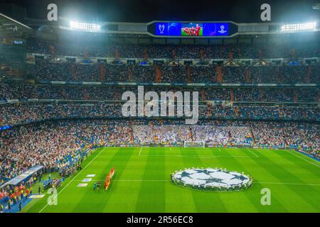 Champions League Football Match, momenti iniziali. Santiago Bernabeu, Madrid, Spagna. Foto Stock