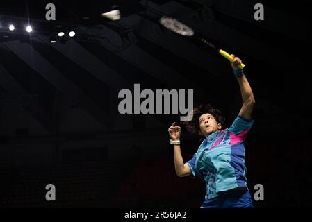 Bangkok, Thailandia. 01st giugno, 2023. Ashmita Chaliha of India gioca contro Carolina Marin di Spagna durante il Badminton Women's single nel Thailand Open 2023 presso lo Stadio al coperto Huamark. Carolina Marin ha vinto su Ashmita Chaliha 2-0 (21:18, 21:13) Credit: SOPA Images Limited/Alamy Live News Foto Stock