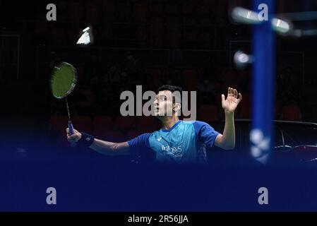 Bangkok, Thailandia. 01st giugno, 2023. Kiran George of India gioca contro Weng Hong Yang della Cina durante il singolo di Badminton Men nel Thailand Open 2023 allo Stadio al coperto Huamark. Kiran George ha vinto Weng Hong Yang 2:0(21:11, 21:19) Credit: SOPA Images Limited/Alamy Live News Foto Stock