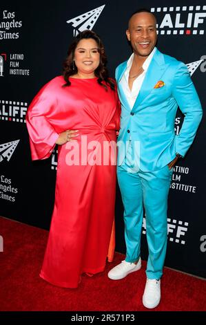 Linda Yvette Chavez und Devon Franklin bei der Eröffnung des 22. Los Angeles Latino International Film Festival 2023 mit der Premiere des Kinofilms 'Flamin Hot' im TCL Chinese Theatre IMAX. Los Angeles, 31.05.2023 Foto Stock