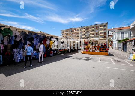 Italia. Piemonte. Intra-Verbania. mercato locale Foto Stock