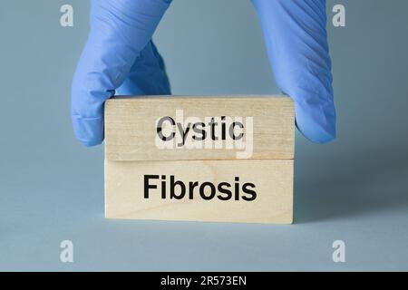 Fibrosi cistica (CF) una rara malattia genetica che colpisce i polmoni, ma anche il pancreas, fegato, reni e intestini. Mucosbidosi, malattia dete Foto Stock