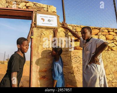 Mauritania, regione di Adrar, Entkemkemt, scuola "Africa per l'Africa" Foto Stock