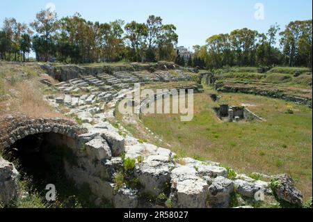 Anfiteatro Romano, Parco Archeologico della Neapolis, Siracusa, Sicilia, Italia, Siracusa Foto Stock