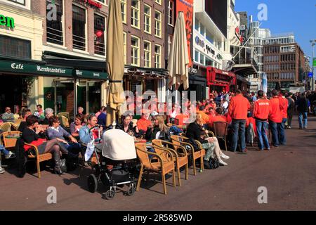 Pavement Cafe, Rembrandt Plein, Amsterdam, Olanda del Nord, Paesi Bassi Foto Stock