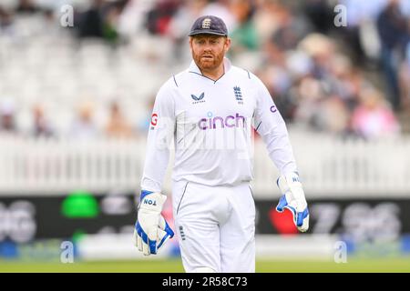 Jonny Bairstow of England durante il LV= giorno di assicurazione uno Test match Inghilterra vs Irlanda a Lords, Londra, Regno Unito, 1st giugno 2023 (Foto di Craig Thomas/News Images) Foto Stock