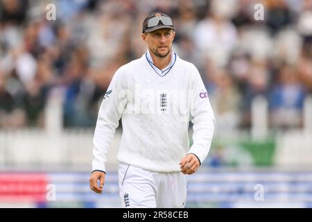 Joe Root of England durante il LV= Insurance Day One Test Match Inghilterra vs Irlanda a Lords, Londra, Regno Unito, 1st Giugno 2023 (Photo by Craig Thomas/News Images) in , il 6/1/2023. (Foto di Craig Thomas/News Images/Sipa USA) Foto Stock