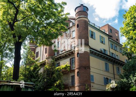 Osservatorio astronomico visto dall'Orto Botanico di Brera, parte del complesso dell'Accademia di Brera, centro di Milano, Italia Foto Stock