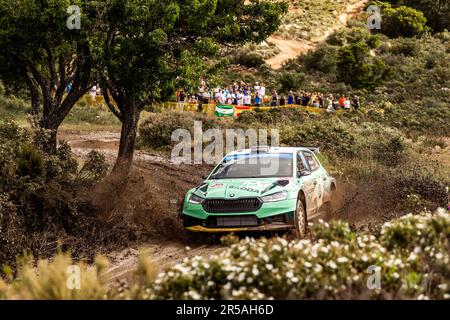 Olbia, Italia. 02nd giugno, 2023. 23 Andreas MIKKELSEN (NOR), Torstein ERIKSEN (NOR), SKODA FABIA RS, RC2, Rally2, Azione durante il Rally Italia Sardegna 2023, 6th° round del WRC World Rally Car Championship 2023, dal 1 al 4 giugno 2023 a Olbia - Foto Nikos Katikis/DPPI Credit: DPPI Media/Alamy Live News Foto Stock