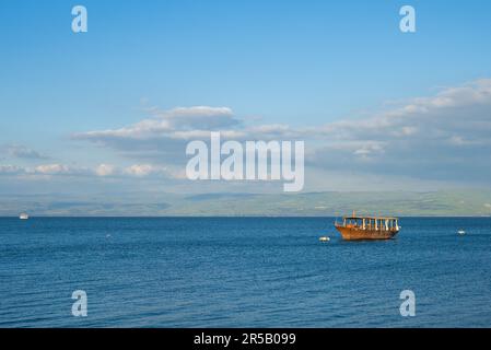 Barca sul mare della galilea, Lago di Tiberiade, Kinneret, in israele Foto Stock