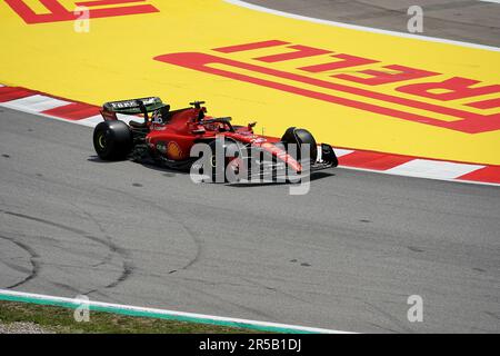 Barcellona, Spagna. 02nd giugno, 2023. Motorsport: Campionato del mondo di Formula 1, Gran Premio di Spagna, prove libere 1st. Charles Leclerc di Monaco del team Ferrari è in pista. Credit: Hasan Brantic/dpa/Alamy Live News Foto Stock