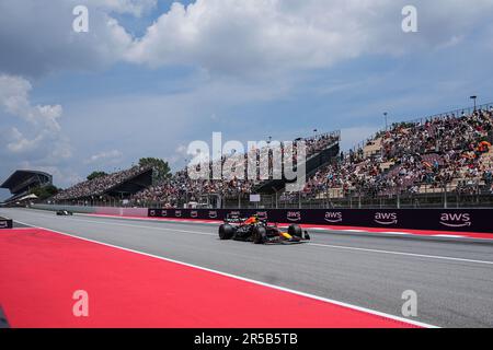 Spagna, 02/06/2023, Sergio Perez (Messico), Oracle Red Bull Racing RB19Credit: PRESSINPHOTO SPORTS/ Alamy Live News Foto Stock