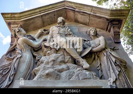 La scultura in rilievo del Giardino del Knot di William Shakespeare. New Place Stratford Upon Avon e Nash's House. Inghilterra Regno Unito Foto Stock