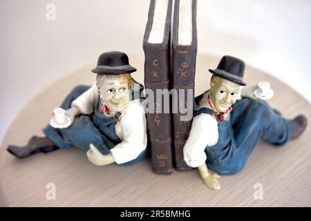 Fine del libro Laurel and Hardy. Duo comico britannico-americano degli anni '1920s fino alla metà degli anni '1950s, Foto Stock